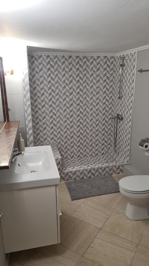 Center Point Thessaloniki Apartment ภายนอก รูปภาพ